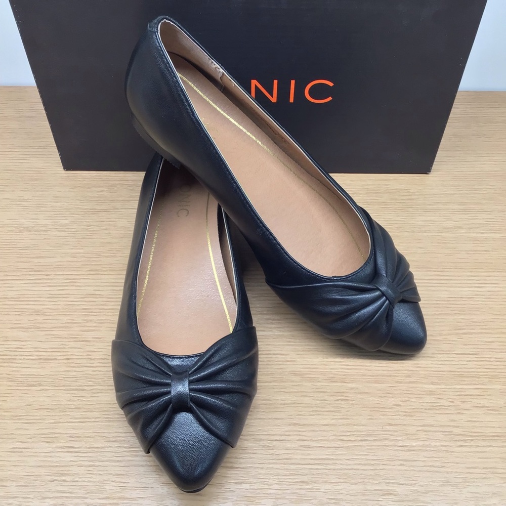 Vionic Gem Gramercy Black Flats smooth leather - Picture 2 of 8